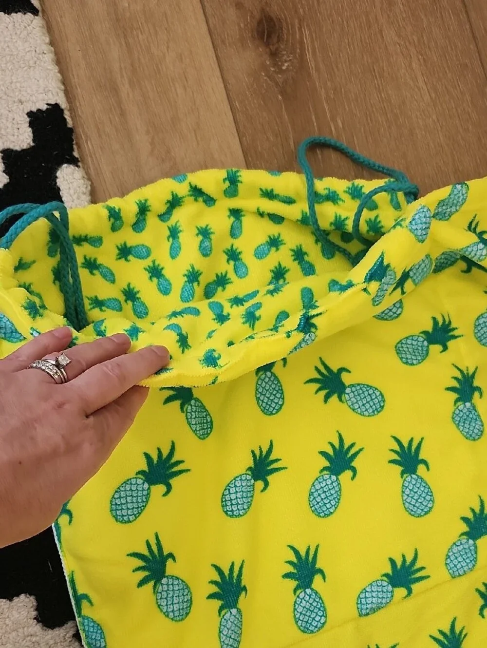 Pineapple Drawstring Backpack/beach Towel